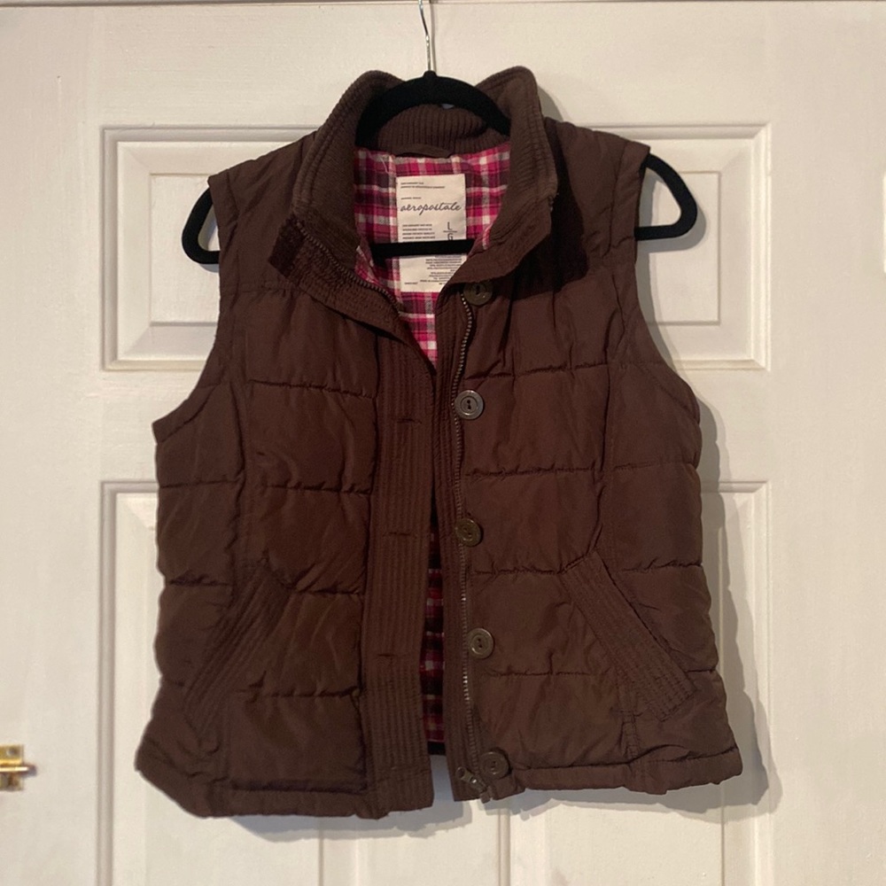 Aeropostal youth vest youth large